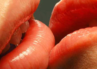 Kisses Myspace Comments